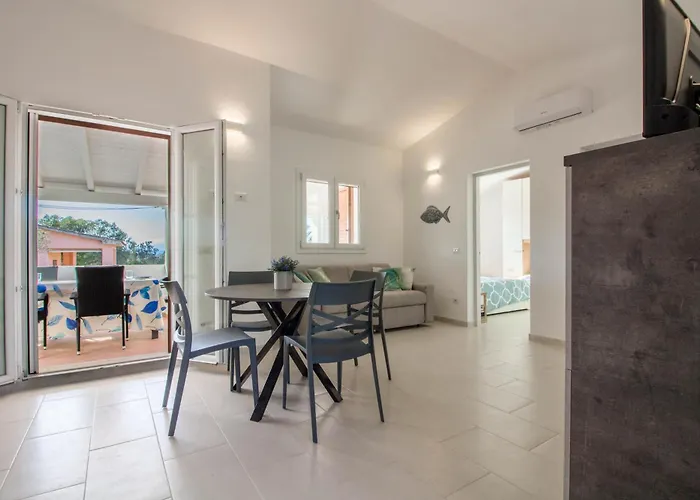 Apartamento Guesthost - Casa Nina - Relax Close To The Porto Istana